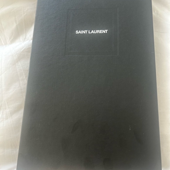 Yves Saint Laurent Gray Quilted Pouch - Picture 1 of 9